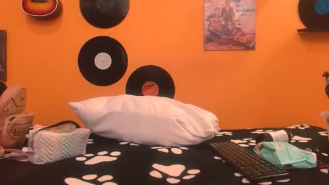 Snapshot of meisevil77 chatting on 11/27/25, 02:02 MEIS online show from 11/27/25, 02:02