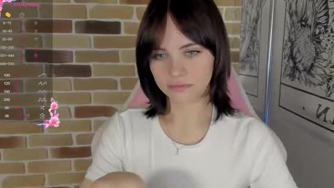 Snapshot of mekepo chatting on 10/13/25, 03:01 Katie Payne online show from 10/13/25, 03:01