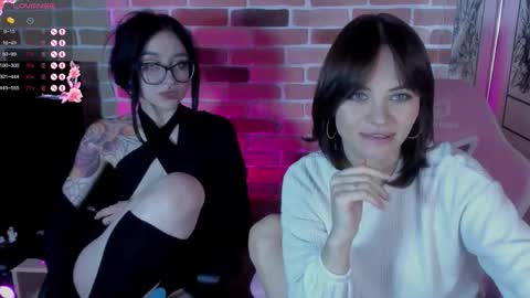 Snapshot of mekepo chatting on 11/11/25, 01:00 Katie Payne online show from 11/11/25, 01:00