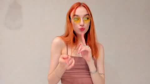 Snapshot of mel__lisa chatting on 04/05/26, 08:50 mel__lisa online show from 04/05/26, 08:50