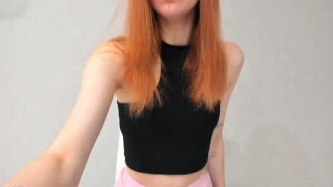 Snapshot of mel__lisa chatting on 04/14/26, 09:10 mel__lisa online show from 04/14/26, 09:10