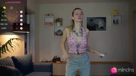 MELANIE  PVT ONLY 60TK PER MIN online show from 10/20/25, 10:59