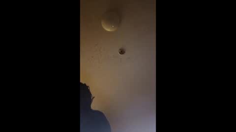 Snapshot of mel_hart_jr chatting on 04/07/26, 10:15 mel_hart_jr online show from 04/07/26, 10:15