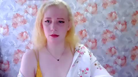 Snapshot of mel_mellie chatting on 06/15/26, 10:50 Mel Mellie online show from 06/15/26, 10:50