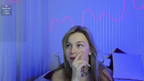 Snapshot of mel_nelson chatting on 01/16/25, 06:35 Mel online show from 01/16/25, 06:35