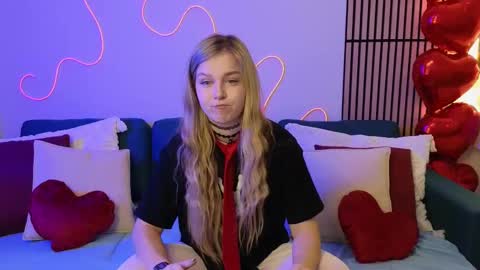 Mel online show from 02/14/25, 02:39