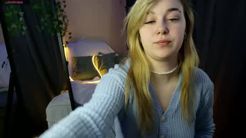 Snapshot of mel_nelson chatting on 04/06/26, 10:27 Mel online show from 04/06/26, 10:27