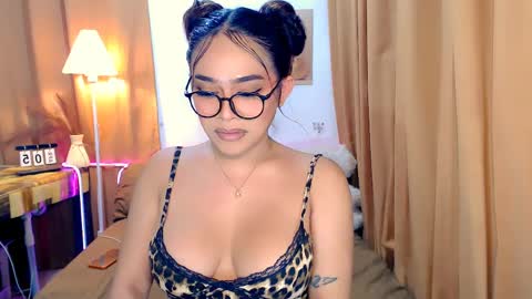 Snapshot of mel_rai14 chatting on 04/05/26, 02:25 mel_rai14 online show from 04/05/26, 02:25