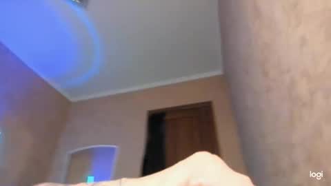  Start every day 2000 - 700 online show from 11/25/25, 08:31