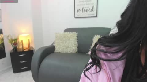 Snapshot of melan_owen chatting on 12/28/24, 10:36 melan_owen online show from 12/28/24, 10:36