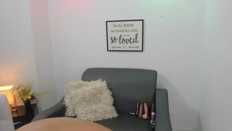 Snapshot of melan_owen chatting on 02/03/25, 11:09 melan_owen online show from 02/03/25, 11:09