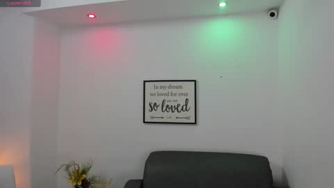 Snapshot of melan_owen chatting on 02/08/25, 10:50 melan_owen online show from 02/08/25, 10:50