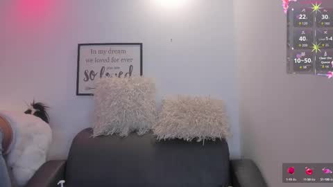 Snapshot of melan_owen chatting on 09/27/25, 10:53 melan_owen online show from 09/27/25, 10:53