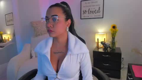 Snapshot of melan_owen chatting on 06/29/26, 10:59 melan_owen online show from 06/29/26, 10:59