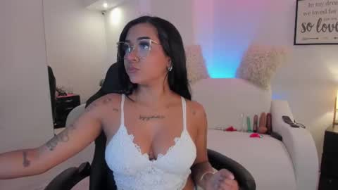 Snapshot of melan_owen chatting on 07/25/26, 10:57 melan_owen online show from 07/25/26, 10:57