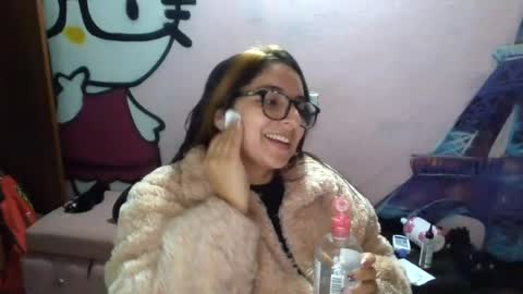 Snapshot of melani1103 chatting on 07/15/26, 04:07 melani1103 online show from 07/15/26, 04:07