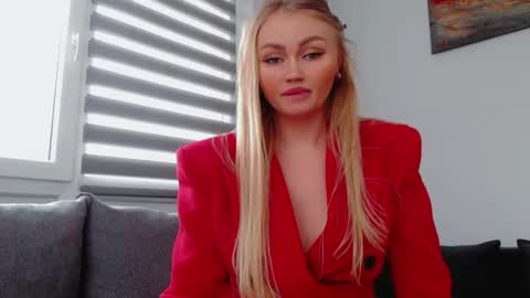 Snapshot of melani_a chatting on 02/23/26, 11:07 Melania online show from 02/23/26, 11:07