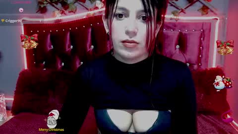 Snapshot of melani_cute01 chatting on 12/21/24, 01:47 melani_cute01 online show from 12/21/24, 01:47