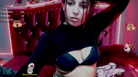 Snapshot of melani_cute01 chatting on 12/21/24, 08:28 melani_cute01 online show from 12/21/24, 08:28
