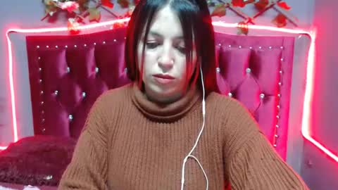 Snapshot of melani_cute01 chatting on 02/03/25, 02:25 melani_cute01 online show from 02/03/25, 02:25