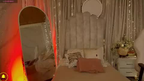 Snapshot of melani_sunny chatting on 06/21/26, 11:51 Melani sunny online show from 06/21/26, 11:51