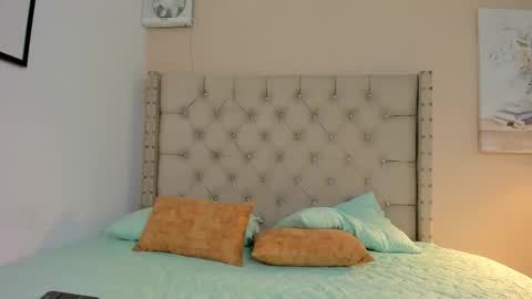 melania_xtreme online show from 03/29/26, 02:22