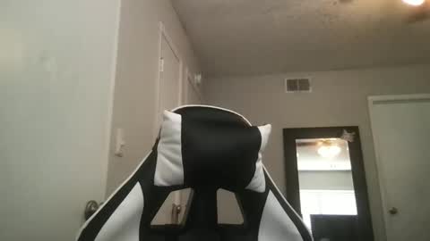 melanie1738 online show from 10/29/25, 05:04