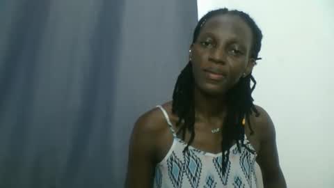 Snapshot of melanie_goddesss chatting on 09/12/25, 06:46 milly online show from 09/12/25, 06:46