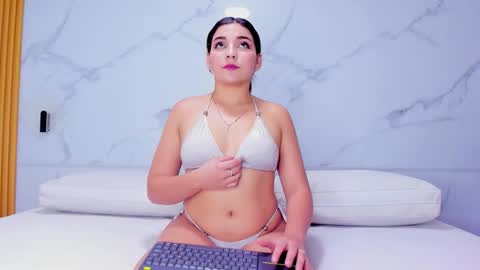 Melanie  online show from 02/24/26, 07:34