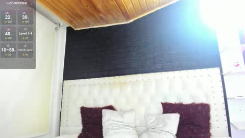 Melanie  online show from 03/02/25, 07:10