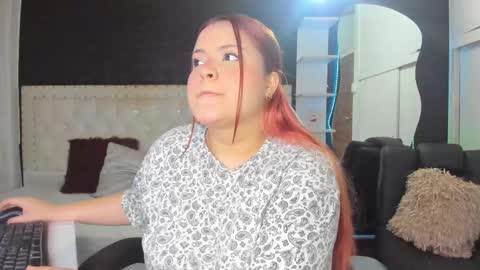 Melanie  online show from 03/11/25, 04:10