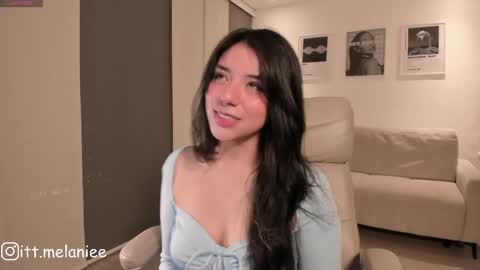 Snapshot of melanie_owo chatting on 05/30/26, 02:08 Melanie online show from 05/30/26, 02:08