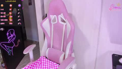 Snapshot of melanie_sweetness_ chatting on 04/15/26, 01:12 Melanie Sweetness online show from 04/15/26, 01:12