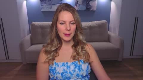 Melanie Bennett online show from 03/22/26, 05:55