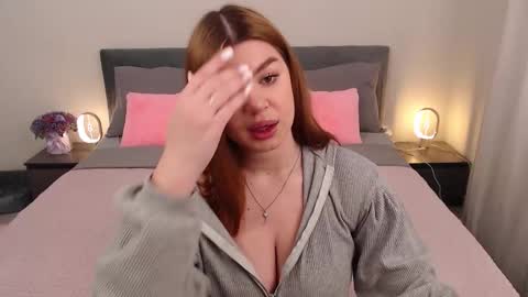 Melanie online show from 12/20/25, 05:47