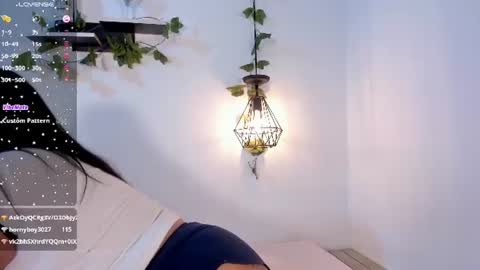 Snapshot of melanieecox chatting on 06/26/26, 12:59 Melanie online show from 06/26/26, 12:59