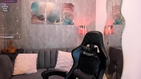 Snapshot of melaniehudson_ chatting on 03/05/25, 05:07 Melanie online show from 03/05/25, 05:07