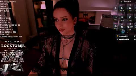 Melanie  online show from 10/05/25, 03:21