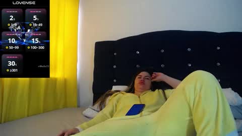 Snapshot of melanieparker20 chatting on 11/30/25, 05:17 Melanie Parker online show from 11/30/25, 05:17