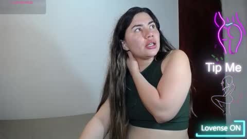 Snapshot of melanieparker20 chatting on 03/23/26, 09:08 Melanie Parker online show from 03/23/26, 09:08