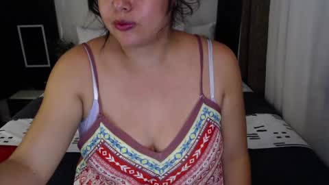 Snapshot of melaniex05 chatting on 04/22/26, 04:48 Melanie online show from 04/22/26, 04:48