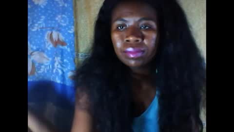 melanih online show from 02/17/25, 05:36