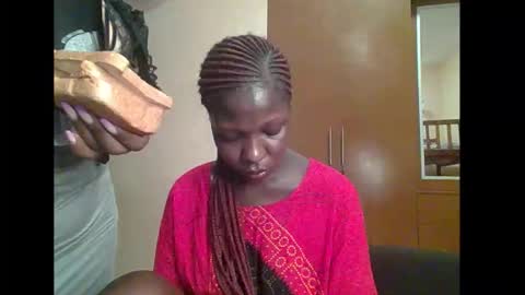 Baby online show from 10/16/25, 07:42