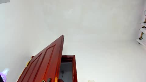 Snapshot of melanin_fire chatting on 03/30/26, 10:16 zoey online show from 03/30/26, 10:16