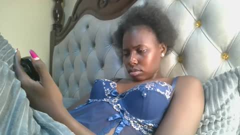 melaninblue online show from 02/04/26, 06:36