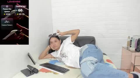 melannie roses online show from 02/13/26, 01:56