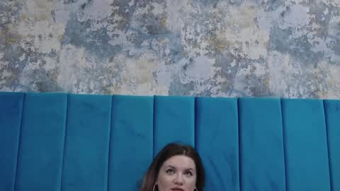 melanniebrown online show from 01/30/25, 04:48