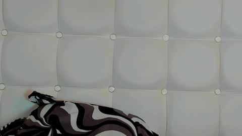 melanniebrown online show from 02/13/25, 07:13