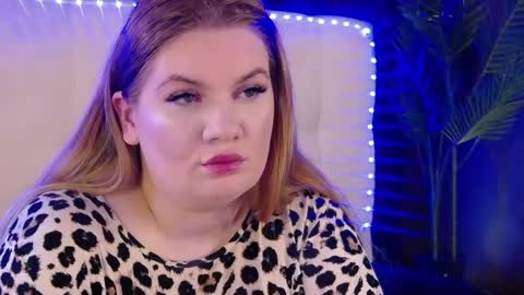 Snapshot of melanniebrown chatting on 04/20/26, 04:48 melanniebrown online show from 04/20/26, 04:48