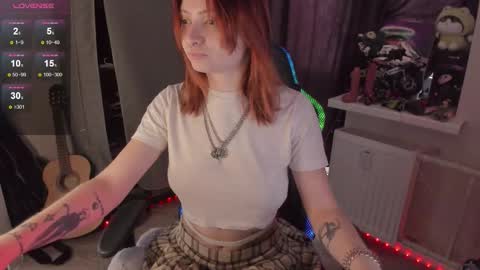 Snapshot of melante_s chatting on 09/10/25, 12:49 Ash online show from 09/10/25, 12:49